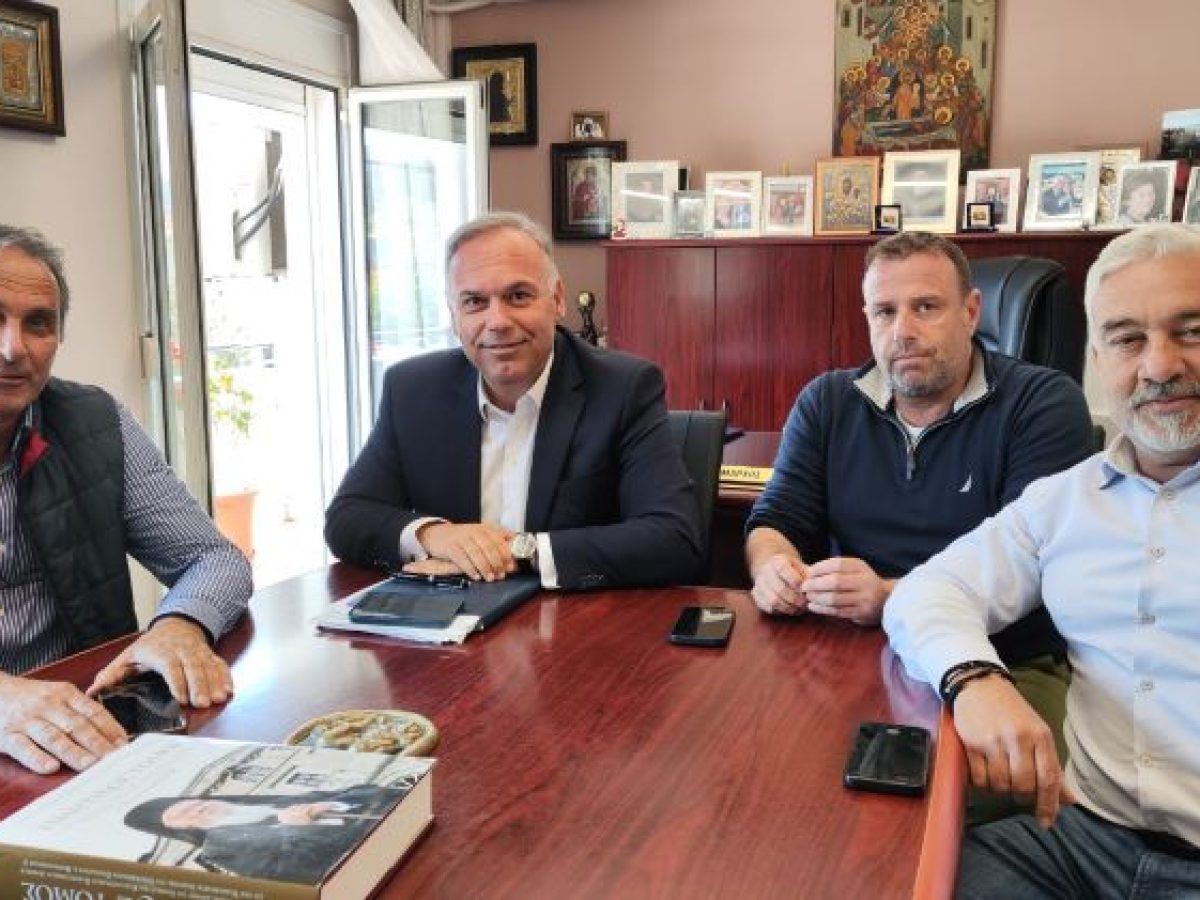 Συνάντηση του Δημάρχου Θάσου με τον Πρόεδρο του Συνδέσμου Επιχειρήσεων Μαρμάρου Μακεδονίας–Θράκης