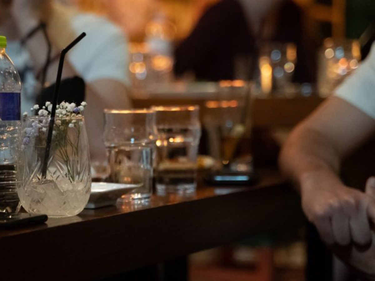 Συνέλαβαν αλλοδαπή υπεύθυνη μπαρ στα Τρίκαλα. Δείτε γιατί