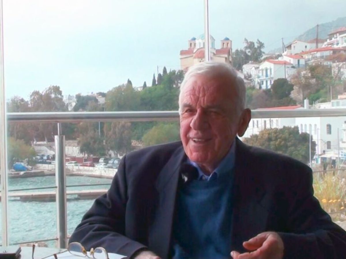 Συνέντευξη με τον Ιστορικό Θεμιστοκλή Κατσαρό για τα έθιμα του Πάσχα στην Ικαρία