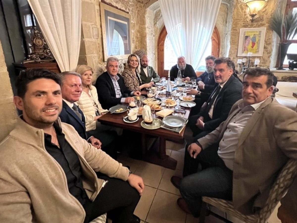 Συνεργασίες με προοπτική την αεροπορική σύνδεση Κρήτης -Ιωαννίνων 