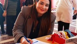 siros-dotria-mielou-ton-oston