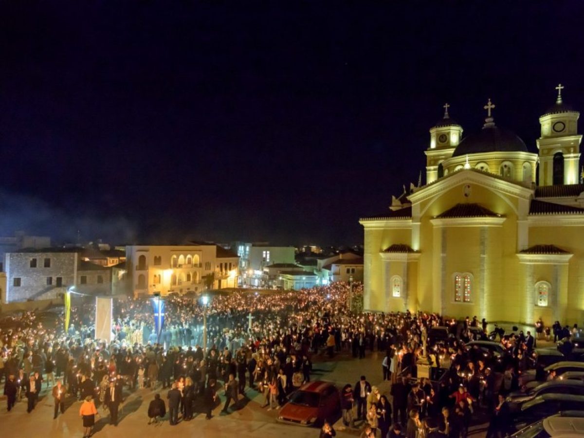 Συρρέουν επισκέπτες στην Καλαμάτα για το Πάσχα