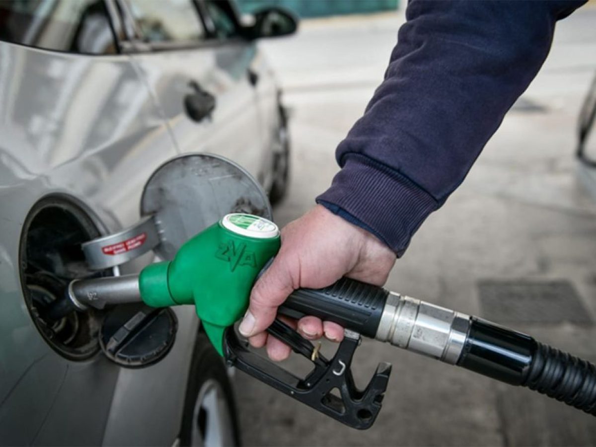 Σοβαρές παραβάσεις σε πρατήρια της Ρόδου αποκάλυψαν οι έλεγχοι – Πρόστιμα 65.000 ευρώ