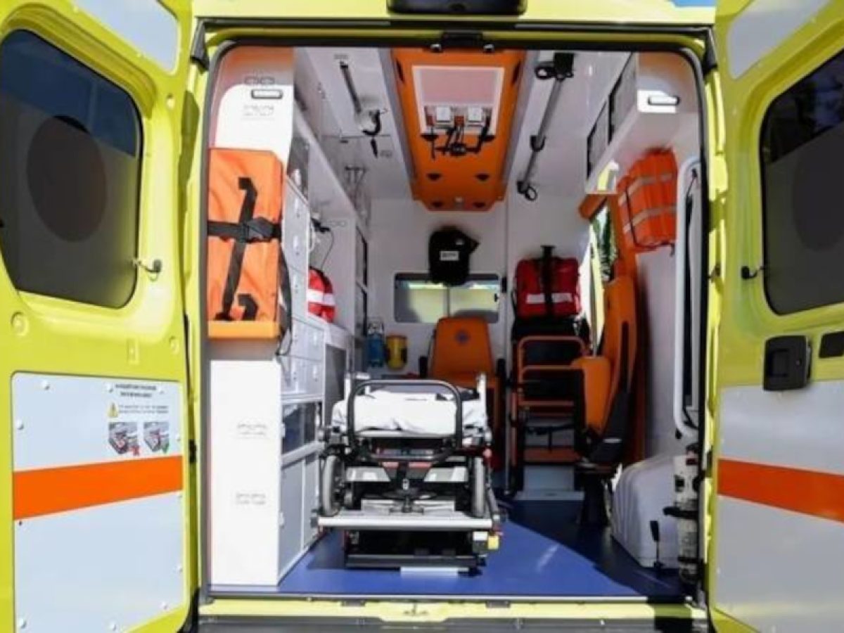 Σοβαρό τροχαίο ατύχημα στη Χαλκίδα – ΙΧ συγκρούστηκε με μηχανή, ένας τραυματίας