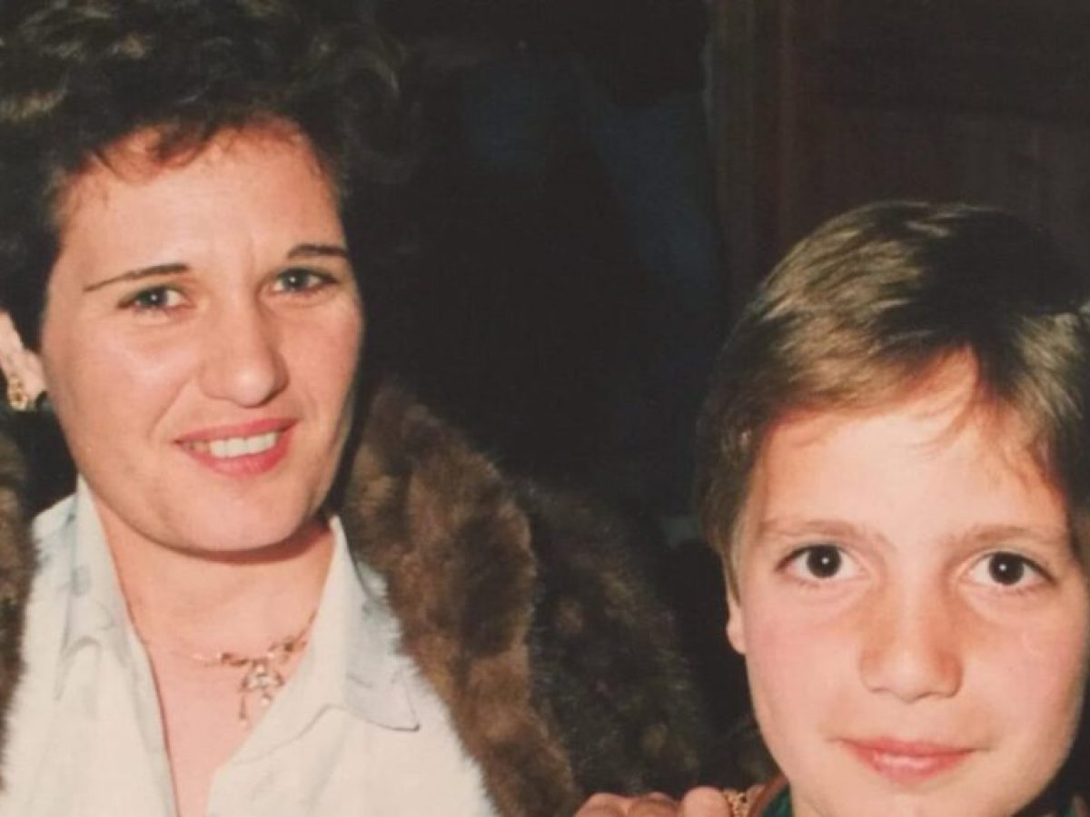 Σπάρτο Αμφιλοχίας – Σπύρος Σιώλος: Η σπαρακτική ανάρτηση του τραγουδιστή για την απώλεια της μητέρας του