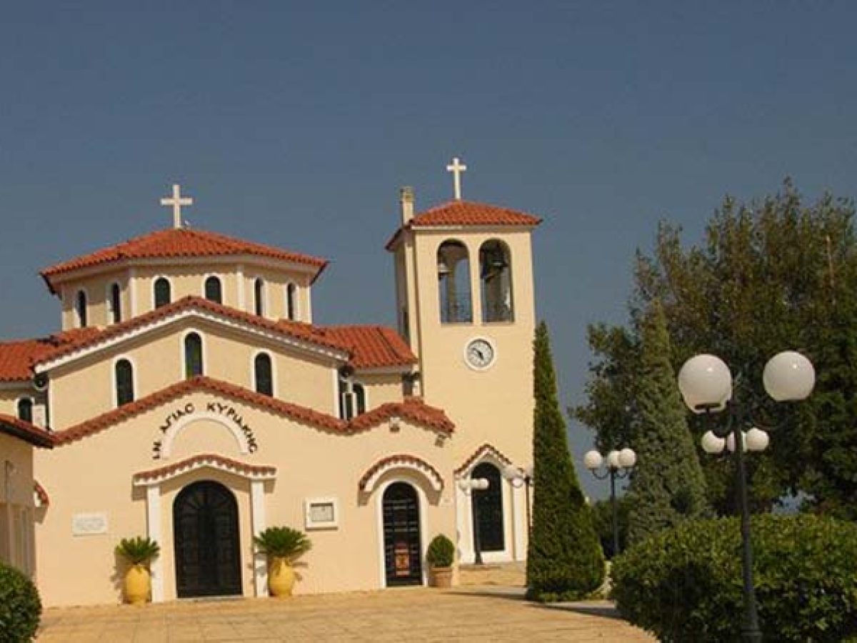 Σπάτα: Αφιέρωμα στον Ιερό Ναό της Αγίας Κυριακής