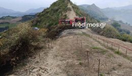 sta-cheria-tis-pirosvestikis-o-1