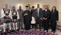 sti-nea-iorki-o-periferiarchis