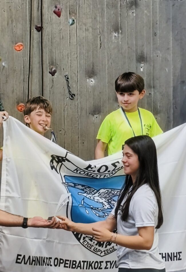 stin-elit-tis-ellinikis-anarrichisis-1