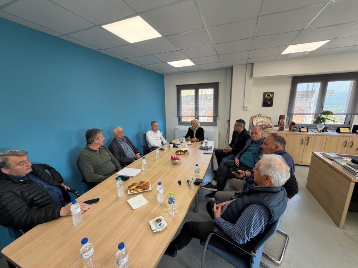 Στην Π.Ε Φθιώτιδας η Ρένα Καραλαριώτου – Συναντήσεις εργασίας της Γ.Γ της Α.Δ.Θ.Στ.Ε. με δημάρχους και αυτοδιοικητικούς