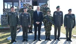 stin-proti-grammi-tou-evrou