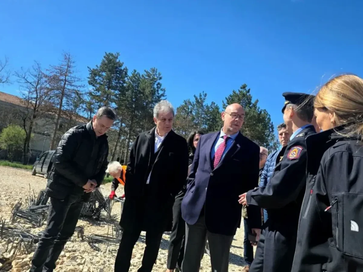 Στις Σχολές Πυροσβεστών Πτολεμαΐδας και  Τσοτυλίου ο Γ.Γ. Πολιτικής Προστασίας και ο Περιφερειάρχης Δ. Μακεδονίας