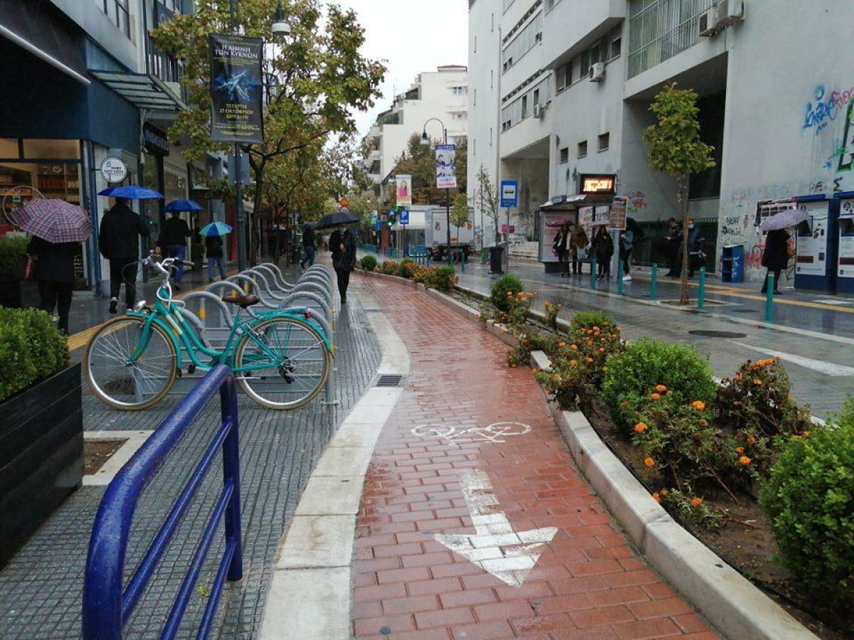 Στο επίκεντρο της κακοκαιρίας η Λάρισα – Μέτρα αυτοπροστασίας πολιτών σε συνθήκες έντονων καιρικών φαινομένων