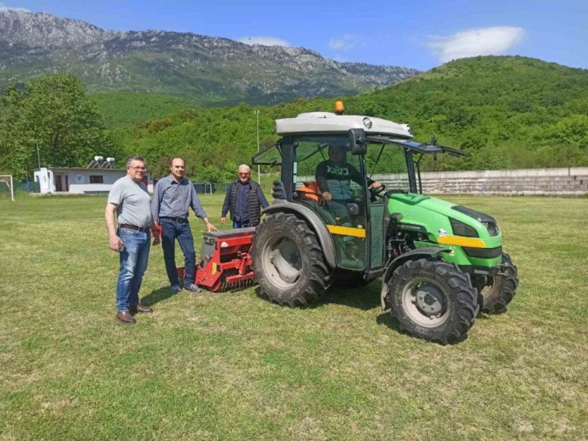 Στολίδι το γήπεδο Γοργογυρίου με επανασπορά χλοοτάπητα από τον Δ. Τρικκαίων