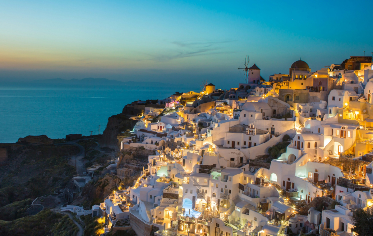 ta-5-omorfotera-nisia-pou