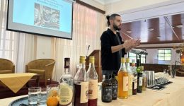 ta-Cocktails-enos-protathliti-ellados-1