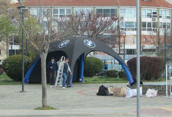 ta-nea-montela-tis-BMW