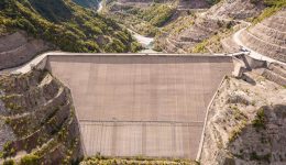 telos-tou-etous-xekinoun-i