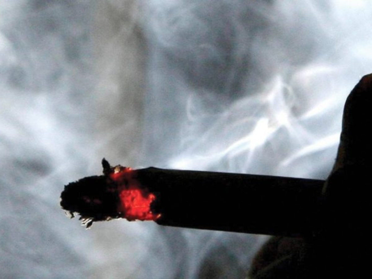 Θα «αγγίξει» τα 6,5 ευρώ το πακέτο τσιγάρα – Ολοταχώς για αύξηση τιμής