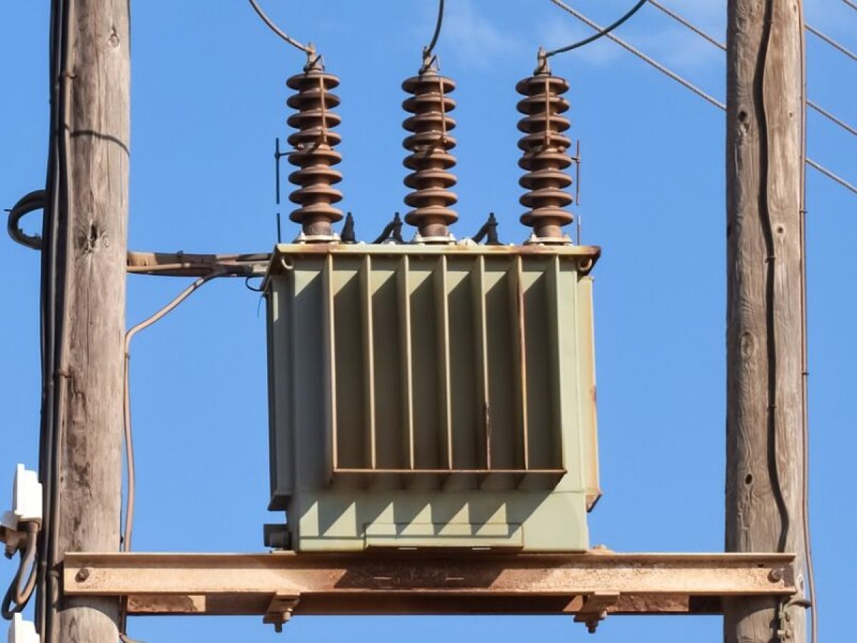 Θάσο: Χωρίς ρεύμα για 2,5 μήνες, παρότι είχαν καταβάλει το απαιτούμενο ποσό!