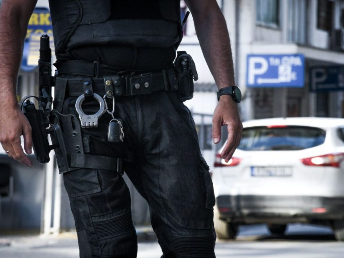 Θεσσαλονίκη: Εφοριακός ενημέρωνε καταστηματάρχες ενόψει ελέγχων έναντι… αμοιβής