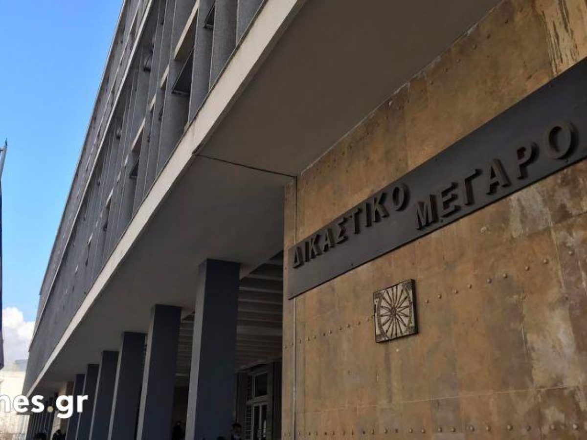 Θεσσαλονίκη: Επιτέθηκε στην 81χρονη γειτόνισσά του επειδή μύριζε το σπίτι της