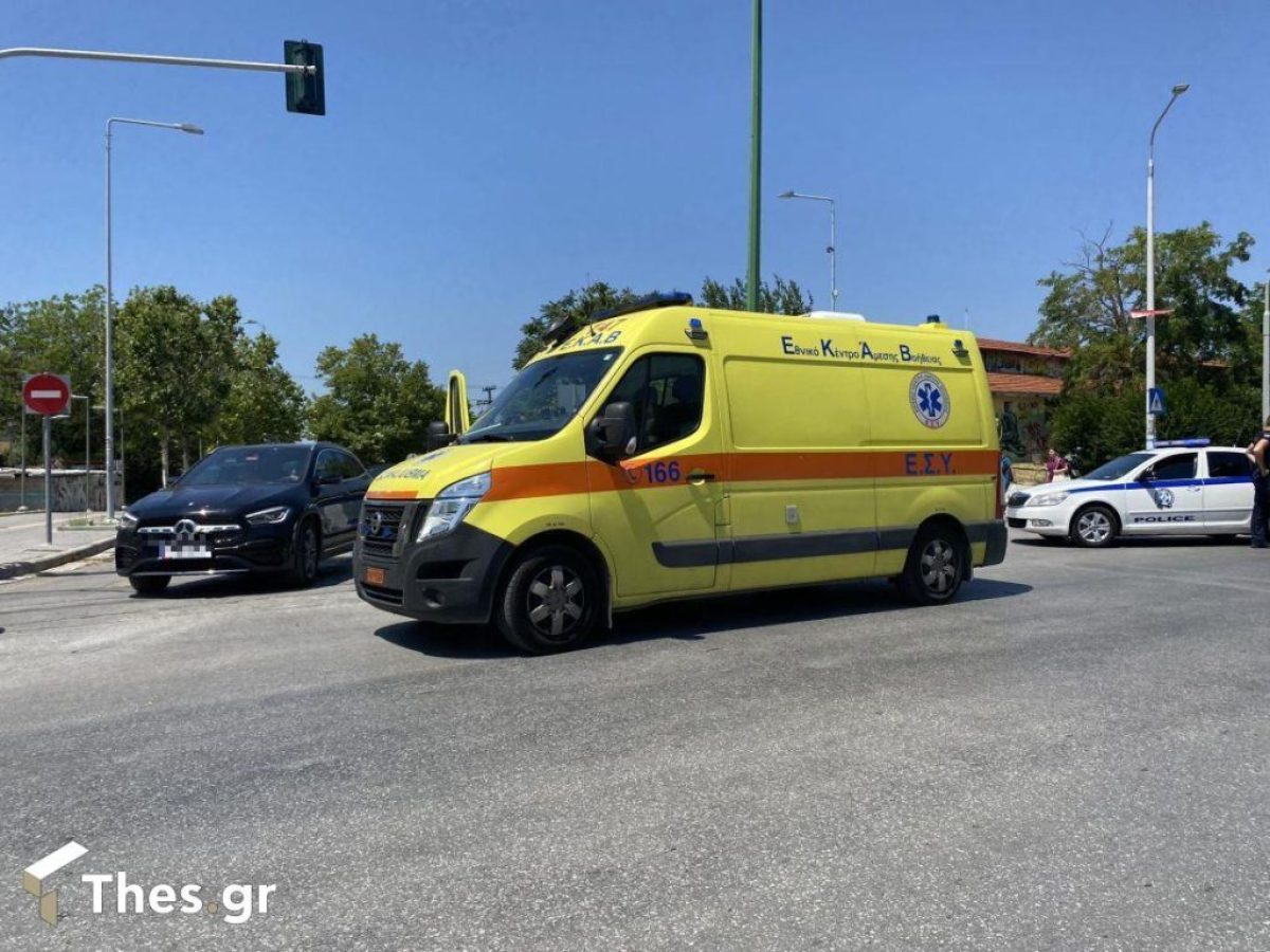 Θεσσαλονίκη: Σε σοβαρή κατάσταση γυναίκα που παρασύρθηκε από όχημα
