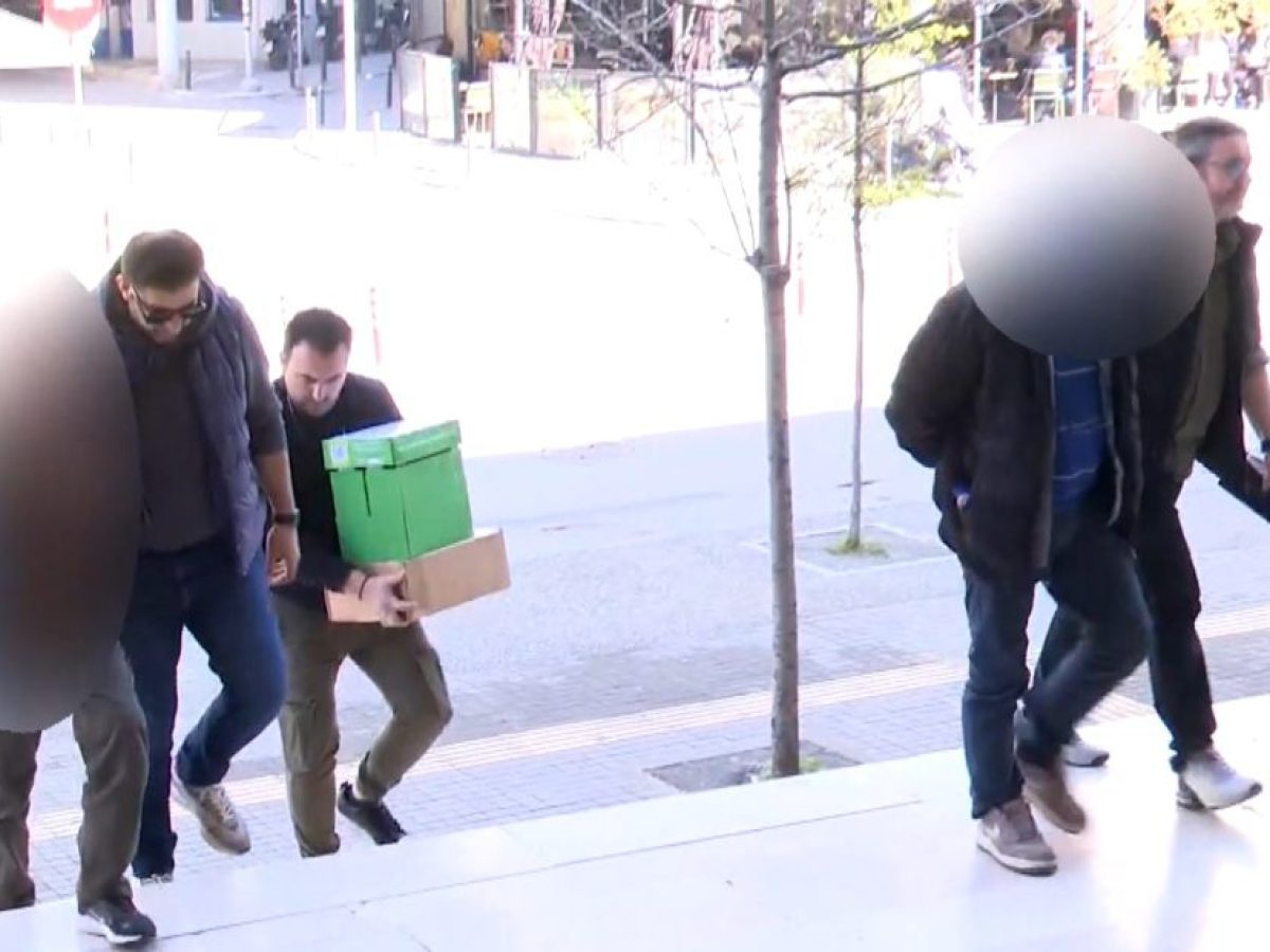 Θεσσαλονίκη: Στον εισαγγελέα δύο εφοριακοί