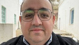 ti-apanta-o-n.-psathas-1