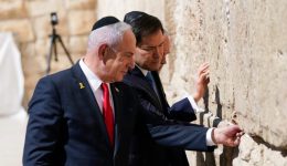 ti-kerdizoume-emis-o-roumpio-1