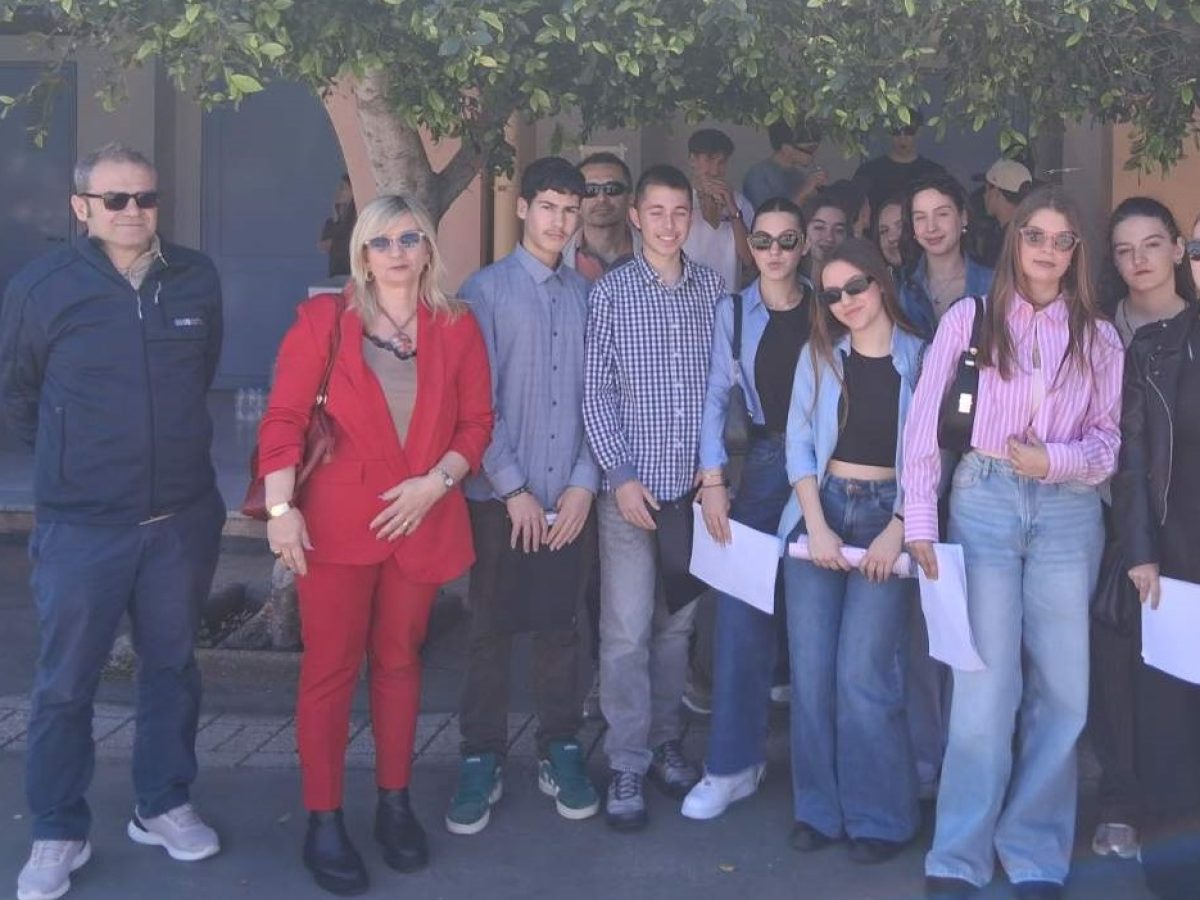 Το 5ο ΓΕΛ Αγρινίου στο 4ο Πανελλήνιο Συνέδριο Τοπικής Ιστορίας (φωτο)