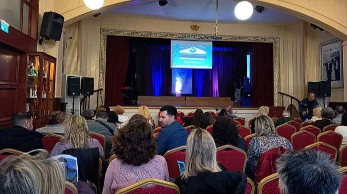 to-esperino-gimnasio-rodousto-3o