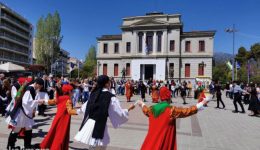 to-programma-gia-tin-kiriaki-2