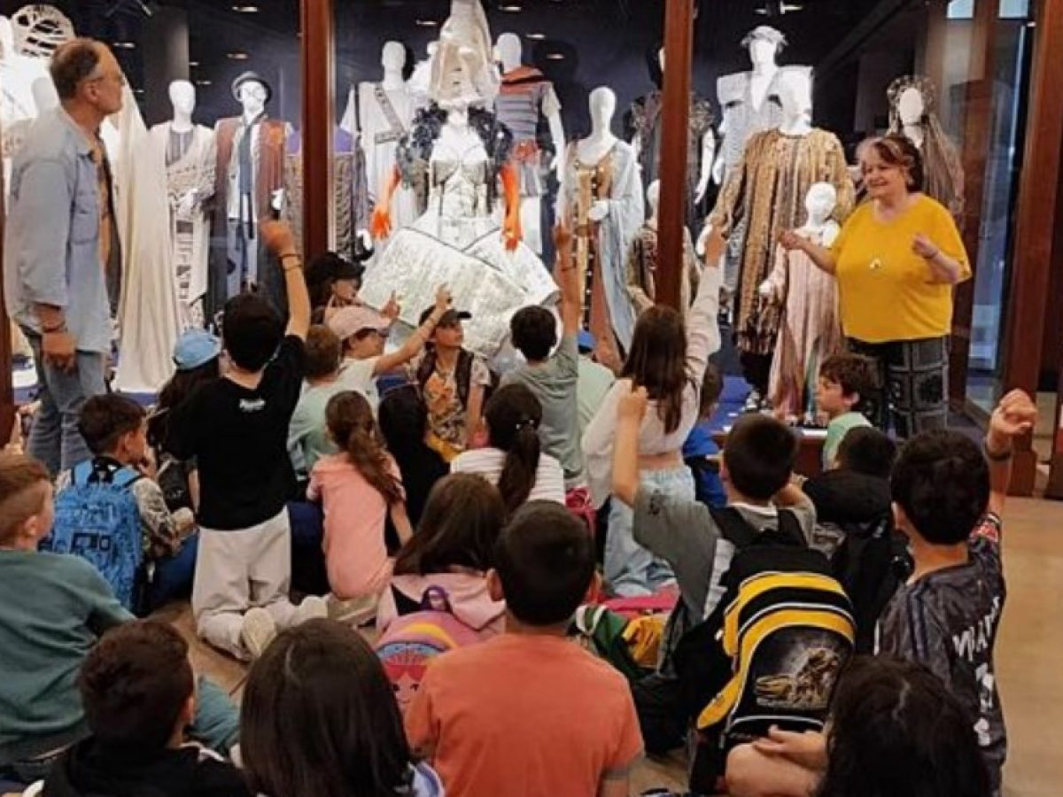 Το Αγρίνιο στη διεθνή σκηνή: Η SKENE29 στο φεστιβάλ «Θέατρο μπροστά σ’ ένα μικρόφωνο»