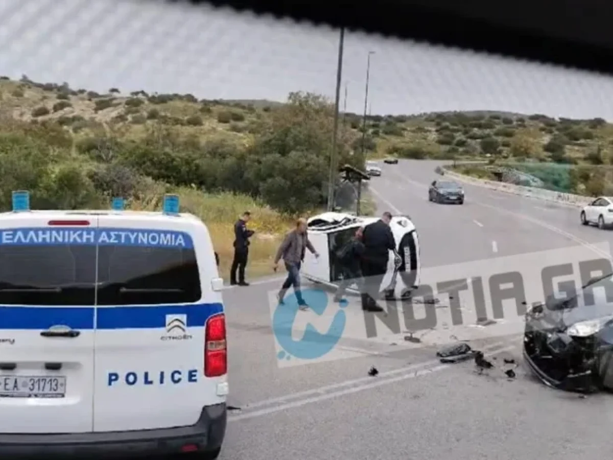 Τούμπαρε αυτοκίνητο στα Λιμανάκια ύστερα από σύγκρουση με άλλο Ι.Χ.