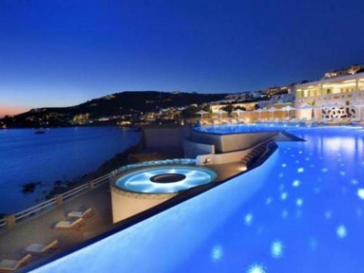 Τουρισμός: Δεύτερη δύναμη πανελλαδικα σε κλίνες και ξενοδοχεία η Κρήτη