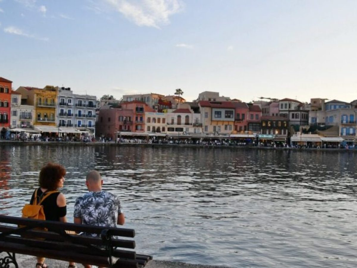 Τουρισμός στην Κρήτη: Επιβεβαιώνονται τα αρνητικά σενάρια – «Παγωμένες» οι κρατήσεις Απριλίου και Μαΐου – Αβεβαιότητα για το Καλοκαίρι