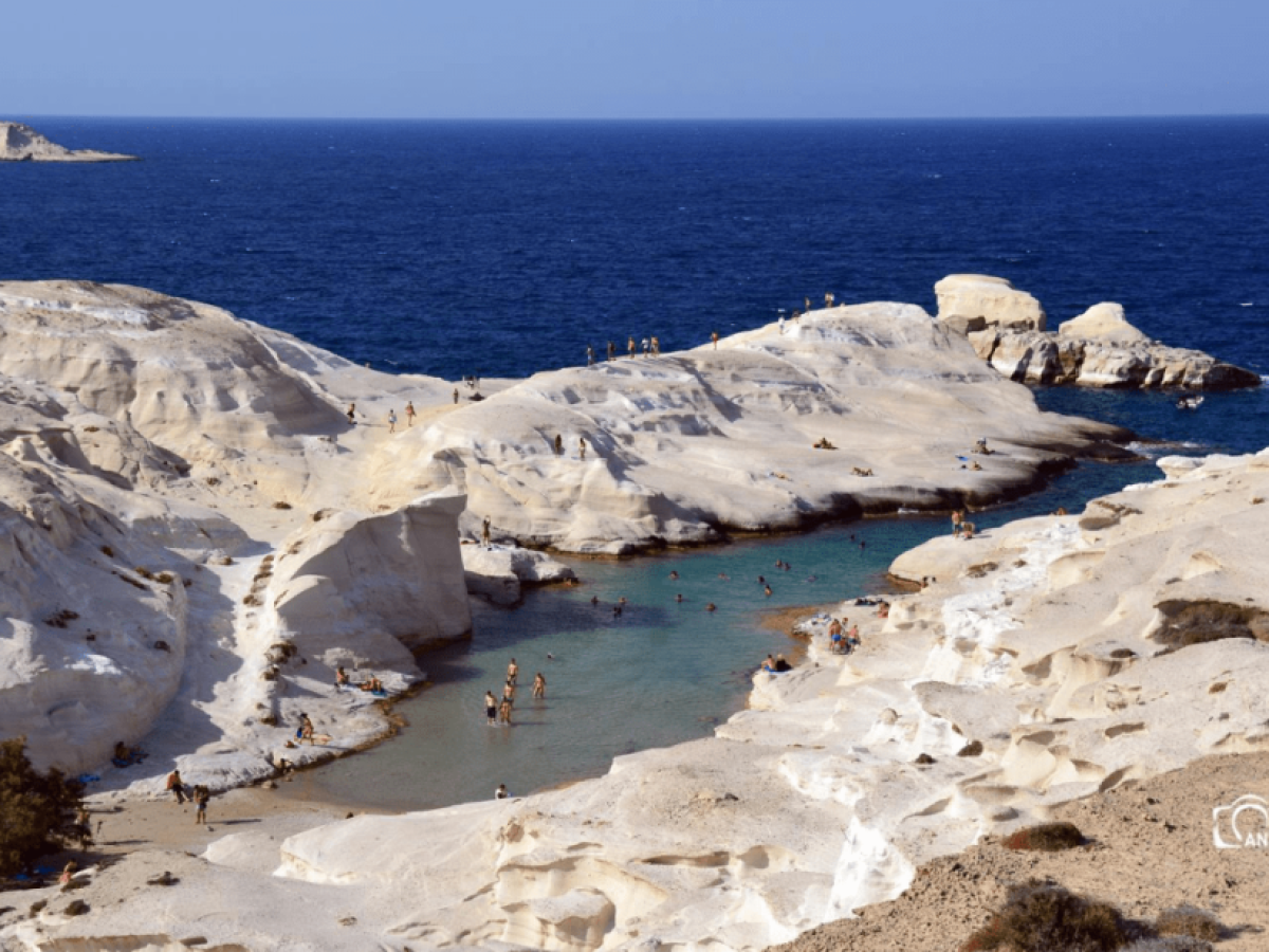 Τουριστικές επενδύσεις στις Κυκλάδες: Ποια έργα «παγώνουν» – Οι νέοι κανόνες δόμησης