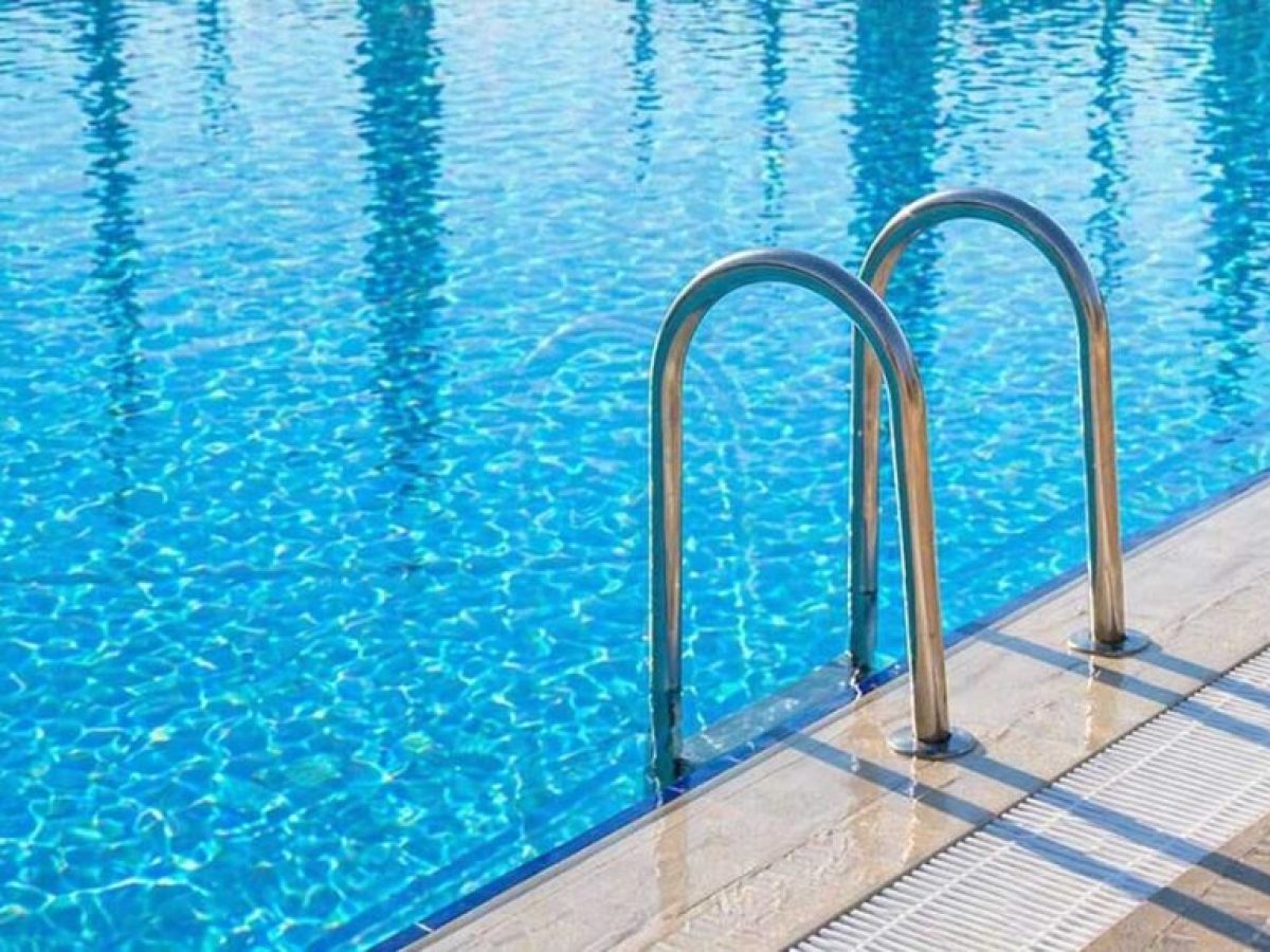 Τρίκαλα: Στο «παρά πέντε» αναβάθμιση για την πισίνα – θερμοκήπιο