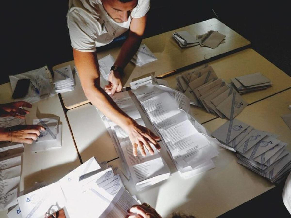 Τρεις προτάσεις ανατροπής του εκλογικού συστήματος