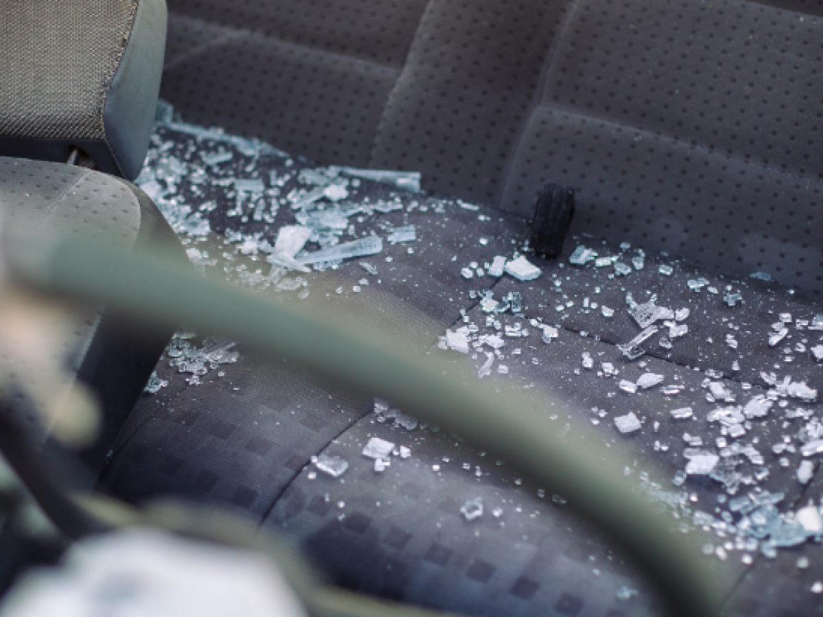 Τροχαίο στην Αργολίδα: Αυτοκίνητο έπεσε σε γκρεμό 