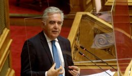 v.-ipsilantis-ena-akomi-vima-2