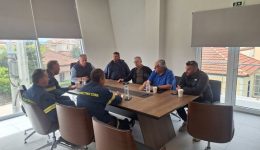 velo-vocha-oloklirothike-i-sinantisi