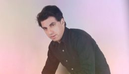 vinteo-ntokoumento-me-tous-dio-anilikous