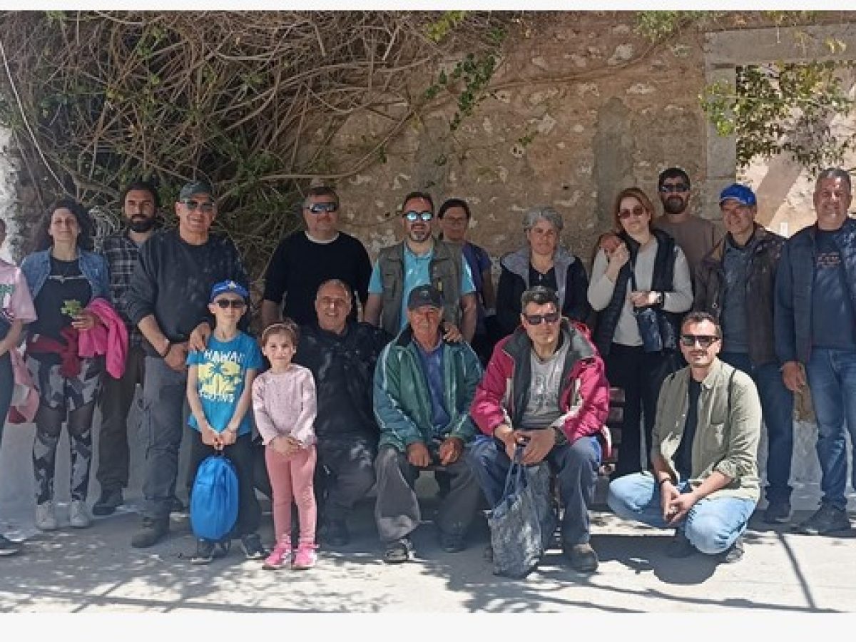 Βοτανικός περίπατος στο Βαθύ: Μια βιωματική επιστροφή στη γνώση της φύσης από την Ενωμένη Ρωμηοσύνη Καλύμνου