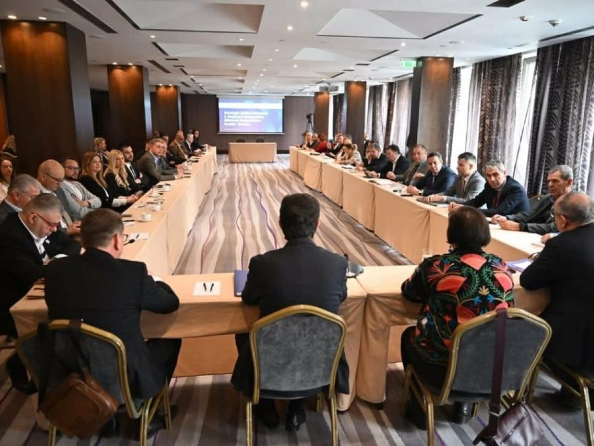 Βουκουρέστι καλεί Βόρεια Ελλάδα: Η νέα αποστολή που μπορεί να αλλάξει τα πάντα για επιχειρήσεις και Χαλκιδική