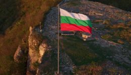 voulgaria-geopolitiki-strofi-gia-mia