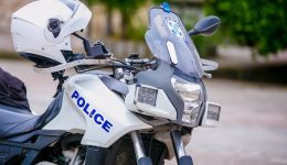 voutixan-ergalia-axias-3.000-evro