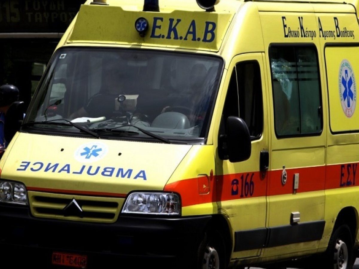 ΒΟΑΚ: Επεισοδιακή διακομιδή ασθενούς – Ντεραπάρισε το ασθενοφόρο που τον μετέφερε