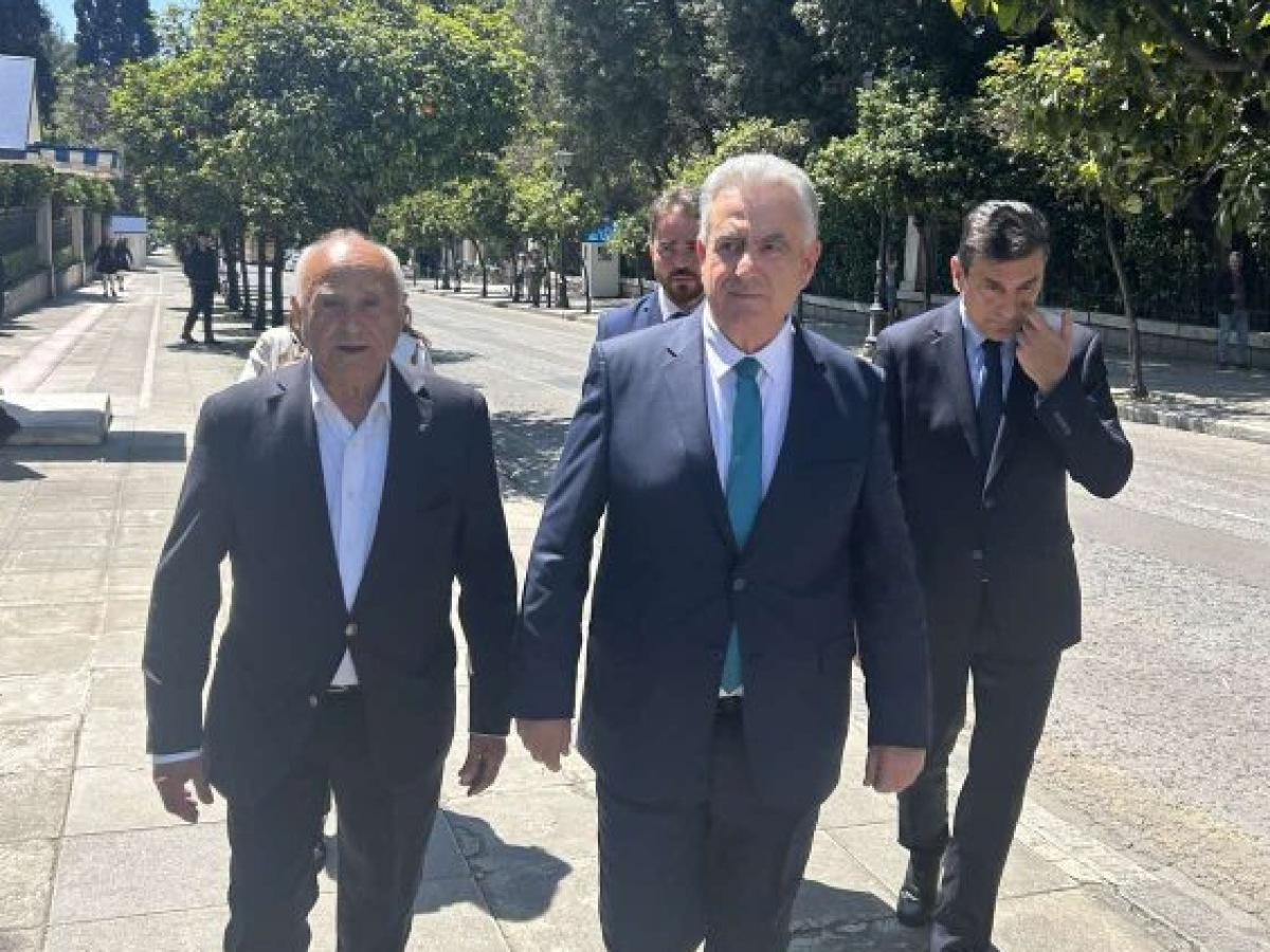 Ξ.Βεργίνης προς Θ.Καββαδά: «Τιμά τη Λευκάδα η ανάληψη των καθηκόντων σου»